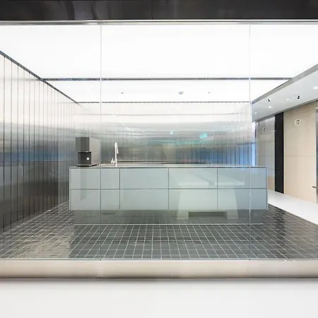 Takt Jongno Female Only Capsule Hotel
