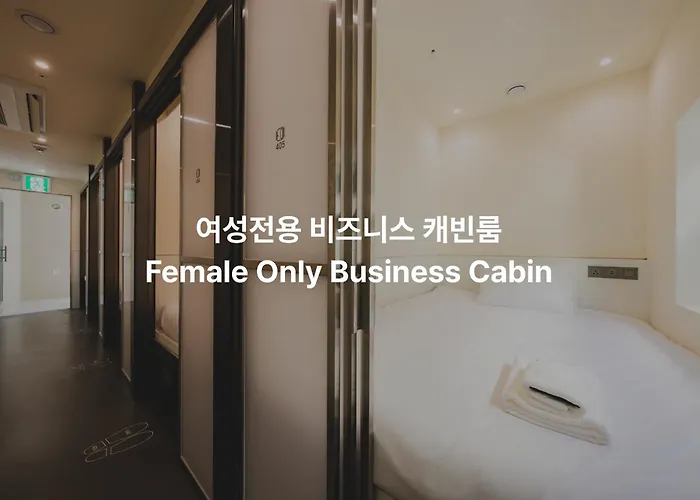 Takt Jongno Female Only Capsule Capsulehotel *